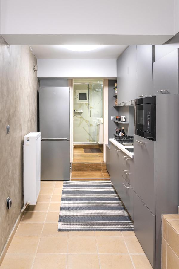 Angels Apartment Free Private Parking 塞萨洛尼基 外观 照片